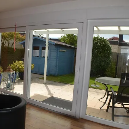 Ferienhaus Bambus, Mit Blick Auf Das Hooksieler Tief هوروميرسيال