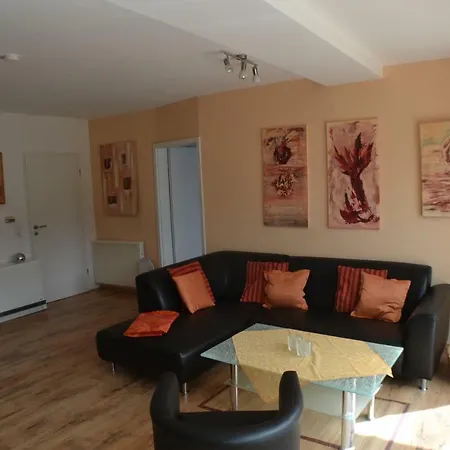 Ferienhaus Bambus, Mit Blick Auf Das Hooksieler Tief