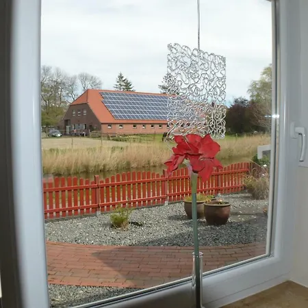 Ferienhaus Bambus, Mit Blick Auf Das Hooksieler Tief * هوروميرسيال